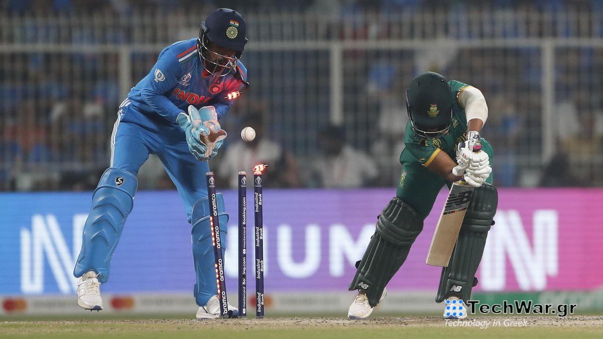 Temba Bavuma (R) is bowled by Ravi Jadeja (L) ahead of the South Africa vs India live streams