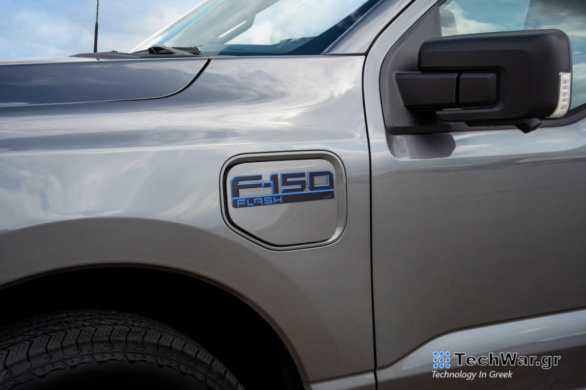 Η Ford μειώνει τον στόχο παραγωγής για το πλήρως ηλεκτρικό F-150 Lightning για να καλύψει τη ζήτηση
