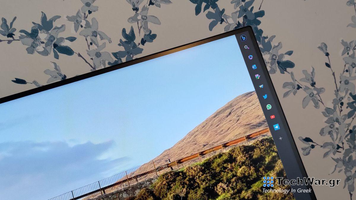 Microsoft Edge Sidebar on Windows 11 desktop
