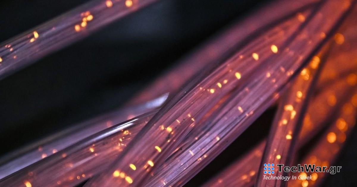 Ιάπωνες μηχανικοί διέλυσαν το ρεκόρ μετάδοσης δεδομένων από οπτική ίνα