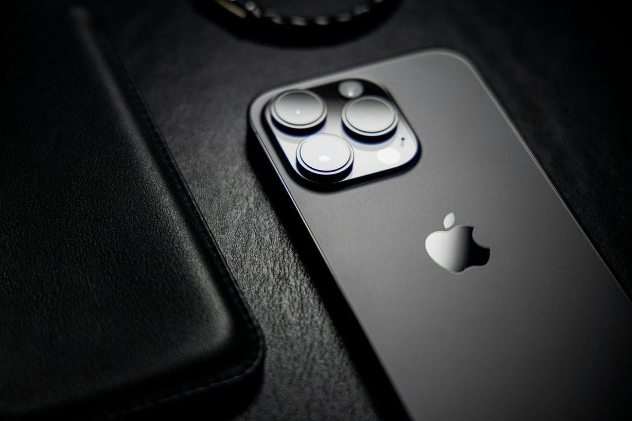 Φήμες για το iPhone 16