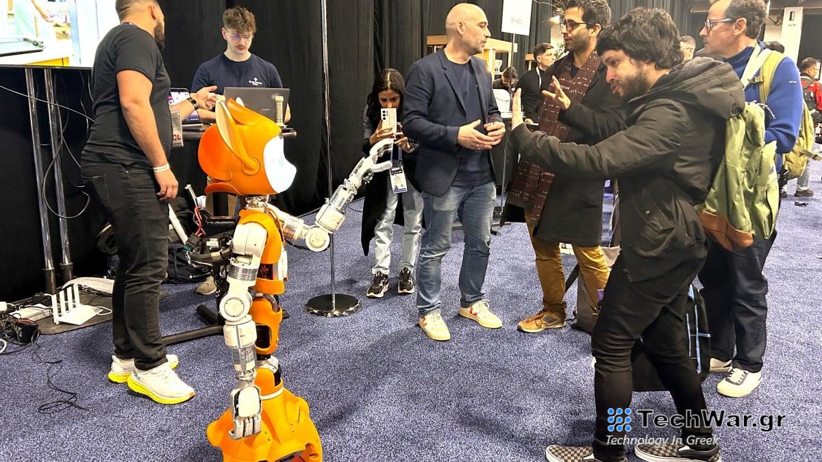 CES 2024: Το ρομπότ εμπνευσμένο από anime Mirokai προσελκύει πλήθος στο Unveiled