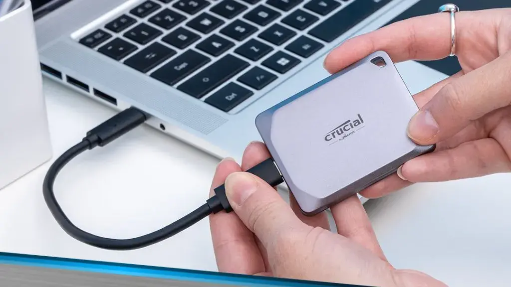 Κορυφαίοι 5 καλύτεροι εξωτερικοί SSD 2024: Swift, αξιόπιστος, φορητός χώρος αποθήκευσης - Crucial.webp - TechWar.GR