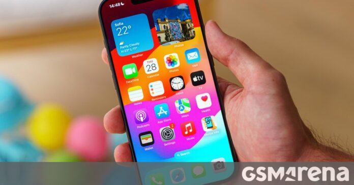 Gurman: Το iOS 18 θα φέρει υποστήριξη RCS και Generative AI στο Siri
