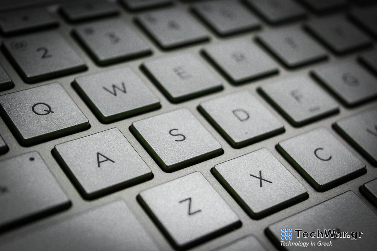 H Microsoft προσθέτει κουμπί ΑΙ στα πληκτρολόγια των PC