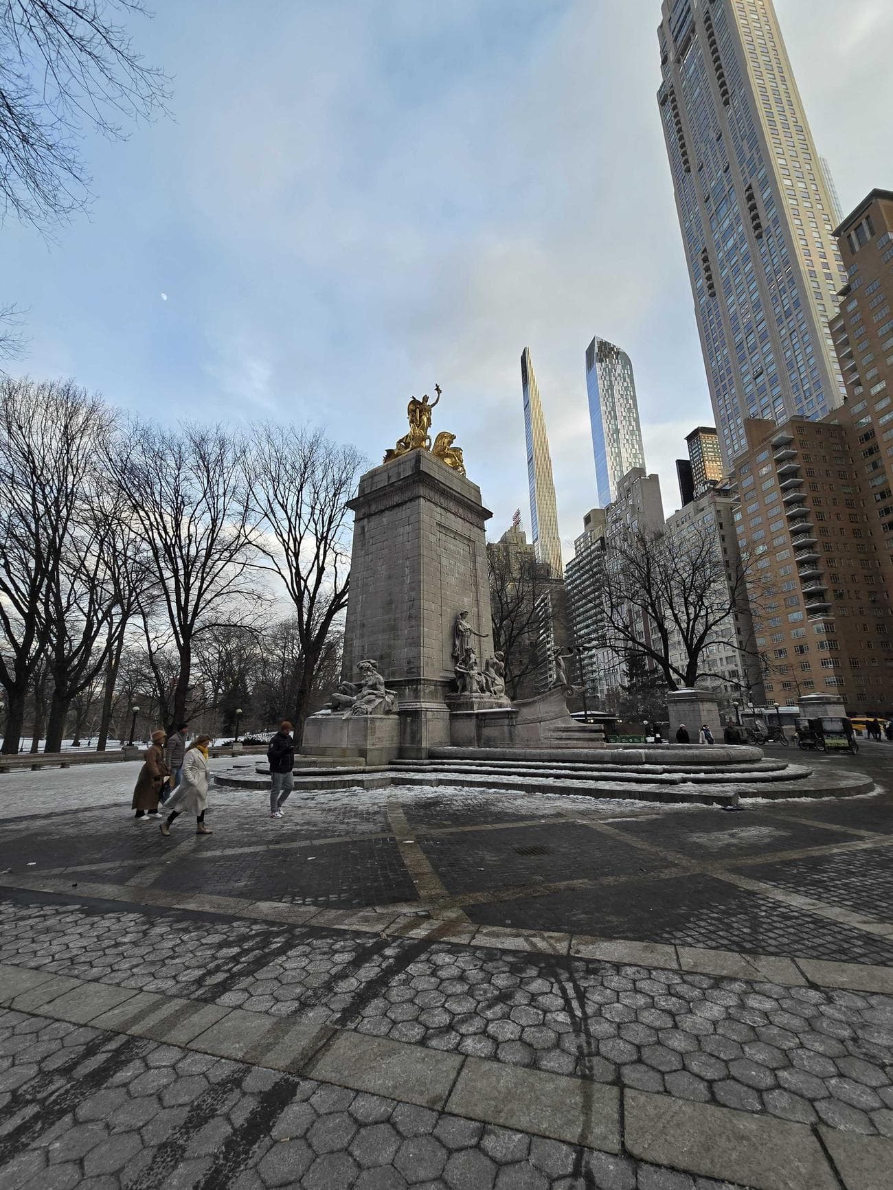 Columbus Circle monument taken with Galaxy S24 Ultra