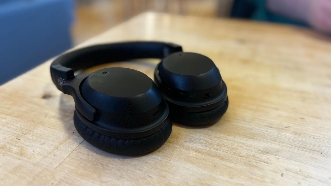 Τελική αναθεώρηση ακουστικών UX2000: Εξαιρετική ακύρωση θορύβου με προϋπολογισμό, Τελική αναθεώρηση ακουστικών UX2000: Εξαιρετική ακύρωση θορύβου με προϋπολογισμό, TechWar.GR