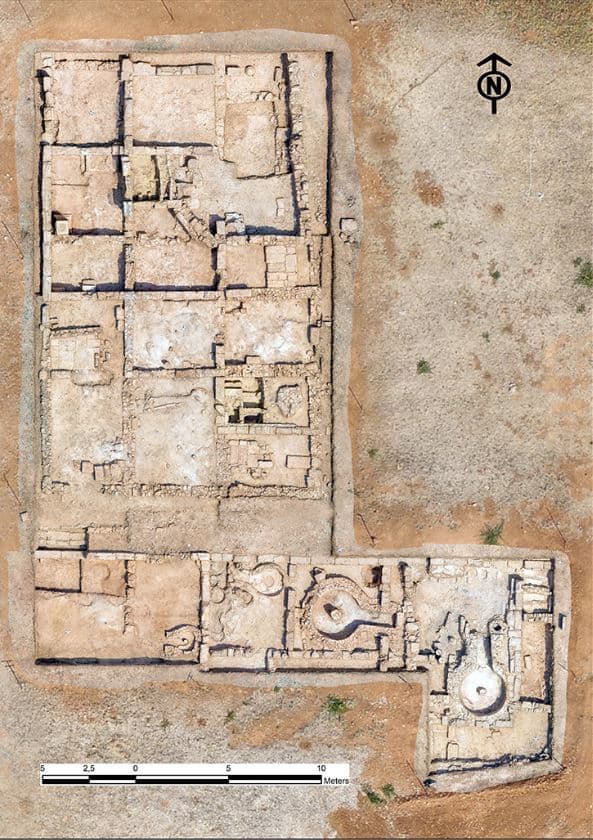 Αρχαίο οινοπωλείο ηλικίας 1.600 ετών ανακαλύφθηκε στην Ελλάδα - kras mesa - TechWar.GR