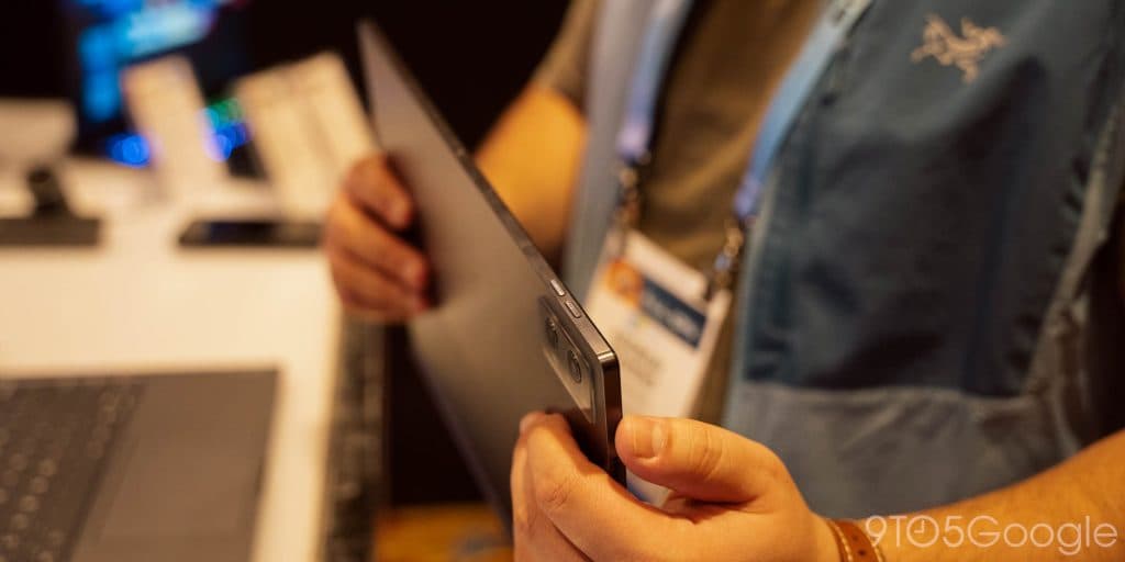 Ο υβριδικός φορητός υπολογιστής Windows & Android της Lenovo είναι μια άγρια, αλλά καλή ιδέα, Ο υβριδικός φορητός υπολογιστής Windows & Android της Lenovo είναι μια άγρια, αλλά καλή ιδέα, TechWar.GR