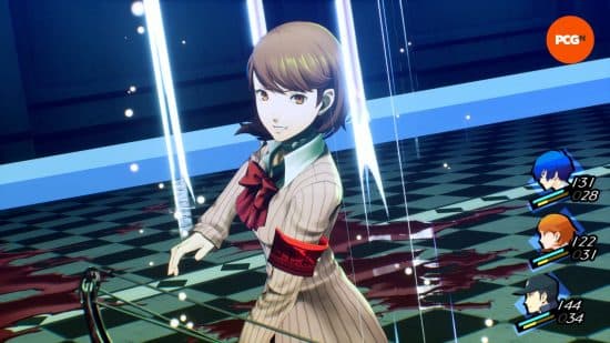 Κριτική για το Persona 3 Reload: Ο Yukari παίρνει τη σειρά αφού ένας από τους άλλους χαρακτήρες άλλαξε τη σειρά του.  Έχει ετοιμάσει την πλώρη της να χτυπήσει.
