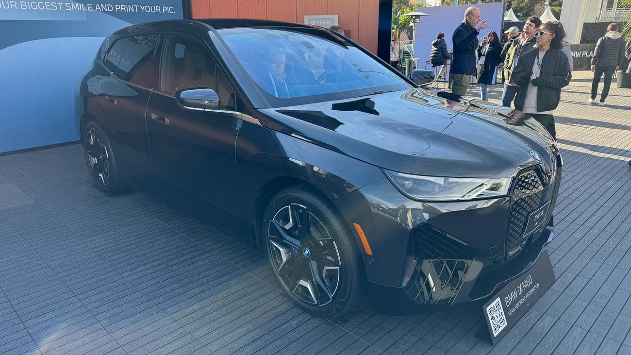 Η BMW μόλις έβαλε το AR σε ένα αυτοκίνητο και τελικά είναι απολύτως λογικό, Η BMW μόλις έβαλε το AR σε ένα αυτοκίνητο και τελικά είναι απολύτως λογικό, TechWar.GR