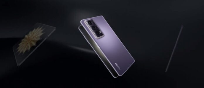 Για... όσους βάζουν βαθιά το χέρι στην τσέπη, μόλις έφθασε Ευρώπη το Honor Magic V2 των 2.000 ευρώ!