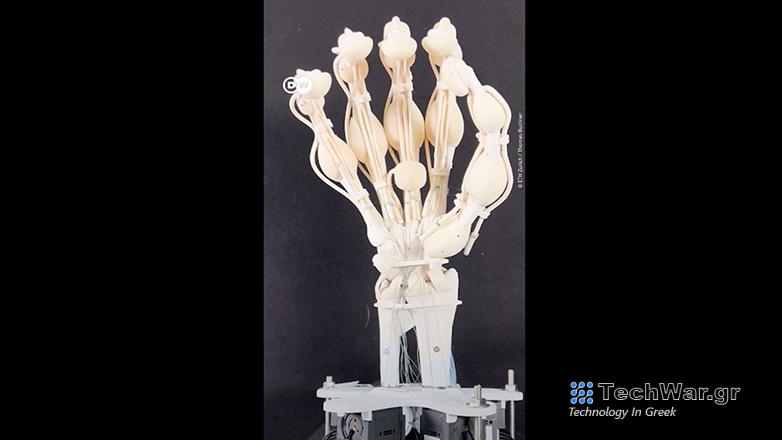 Επιστήμονες έφτιαξαν ρομποτικό χέρι με εκτυπωτή 3D