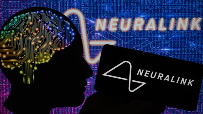 Η Neuralink του Έλον Μασκ εμφύτευσε για πρώτη φορά ένα τσιπ εγκεφάλου σε άνθρωπο
