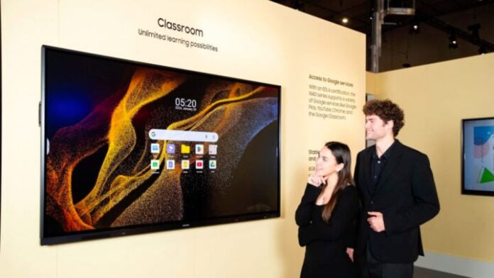 Samsung Electronic Whiteboard Display 2024
