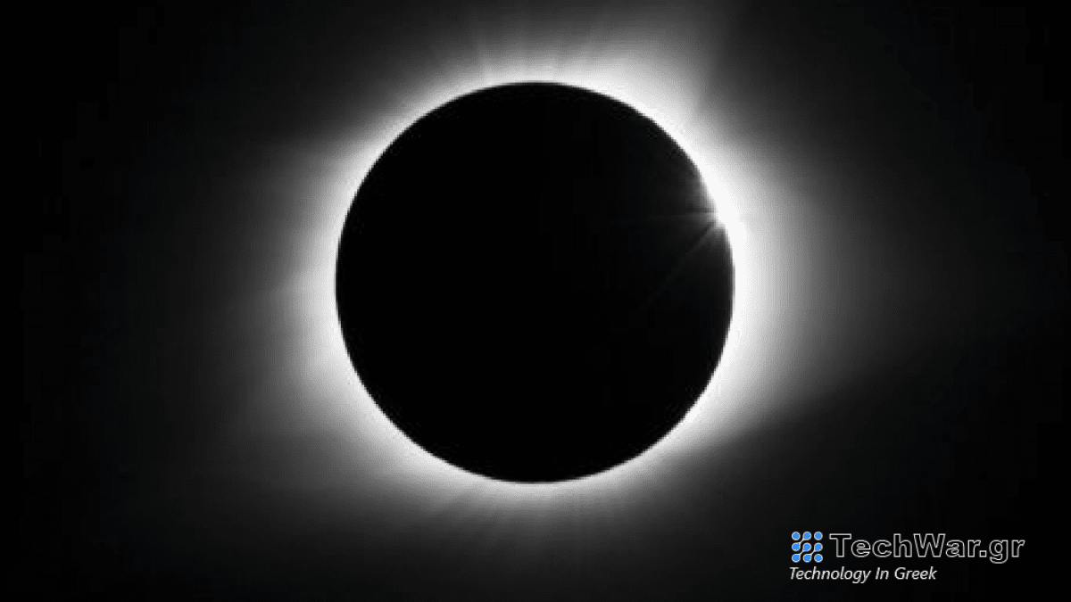 Η συναρπαστική έκλειψη ηλίου είναι σύντομα. Ένας ειδικός μας έδωσε συμβουλές προβολής.