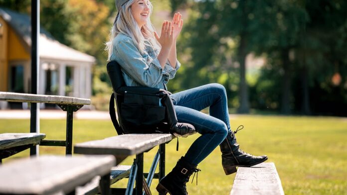 Ξαπλώστε με στυλ με αυτό το θερμαινόμενο κάθισμα σταδίου 99,99 $
