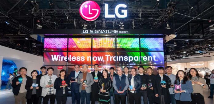 Πάνω από 200 βραβεία για την LG στη CES 2024