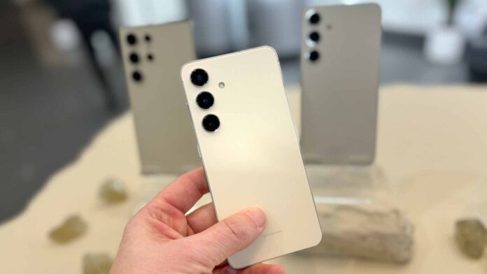 Το Samsung Galaxy S25 θα μπορούσε να λάβει σημαντική ώθηση Samsung galaxy s24 and galaxy s24 plus