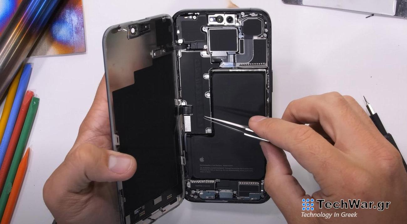 iPhone 15 Pro wins 'best looking smartphone on the inside' award