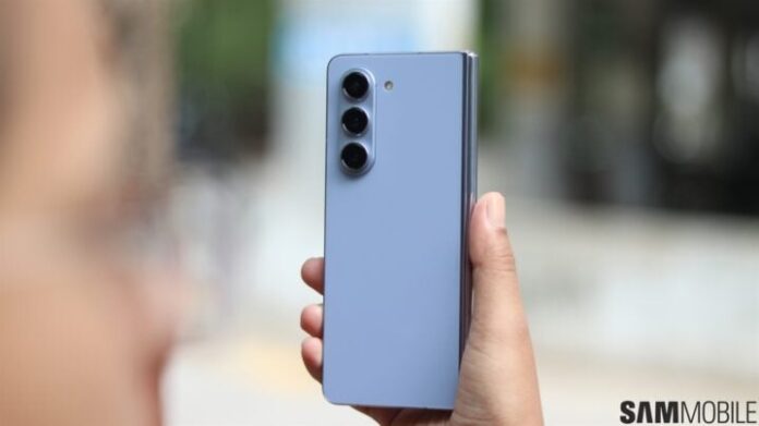 Το τηλέφωνο των 1500 ευρώ της Samsung είναι πιο premium Galaxy Z Fold 5 review 51