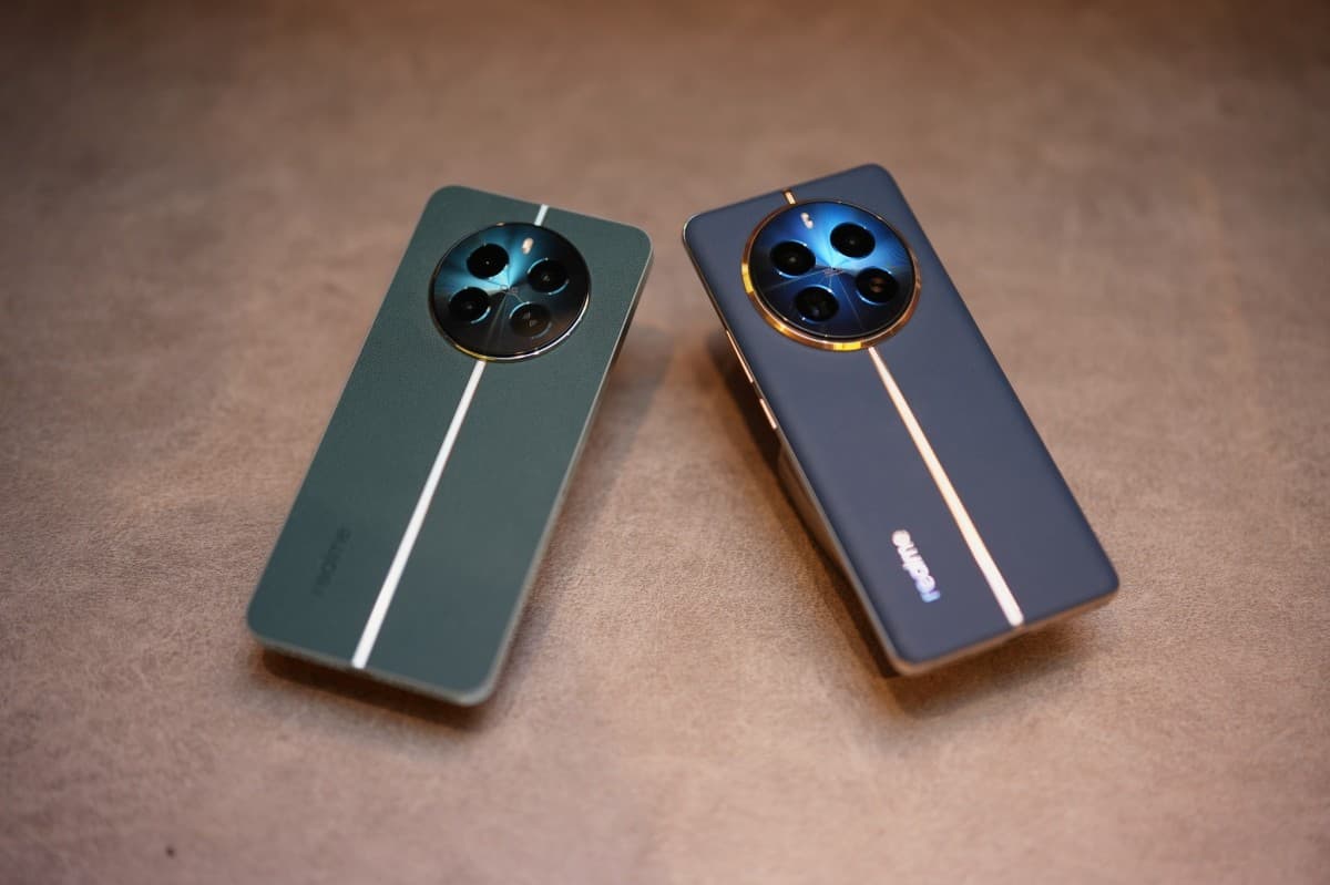 Realme 12+ 5G (αριστερά) με Realme 12 Pro+ (δεξιά) |  Πηγή: Marcus Lim, CEO, Realme Malaysia