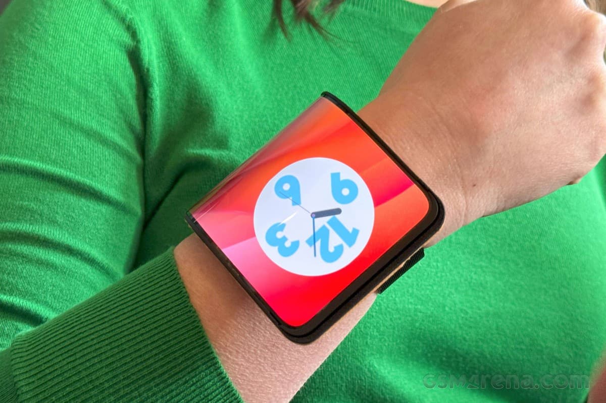 Πρόχειρη εφαρμογή Motorola Adaptive Display Concept με το MWC 2024