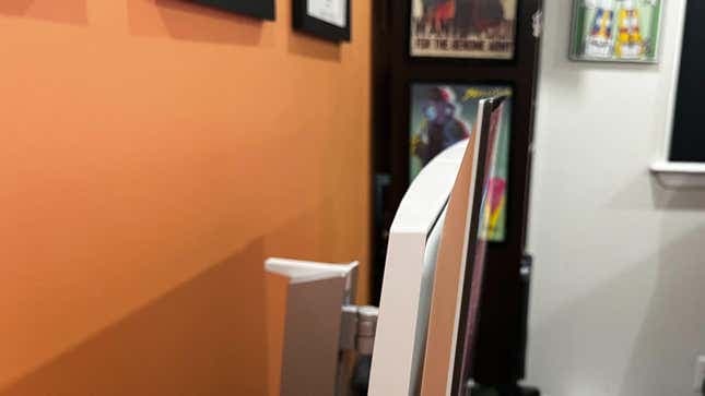 Λεπτό προφίλ. 