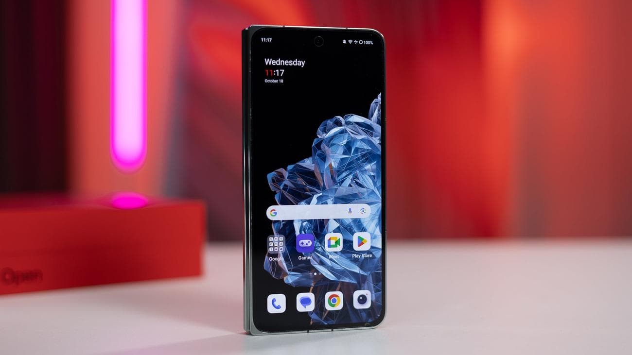 Το OnePlus Open και η οθόνη του εξωφύλλου - Θα κατασκευάσει τελικά η Samsung ένα αναδιπλούμενο που μπορείτε να χρησιμοποιήσετε και διπλωμένο;