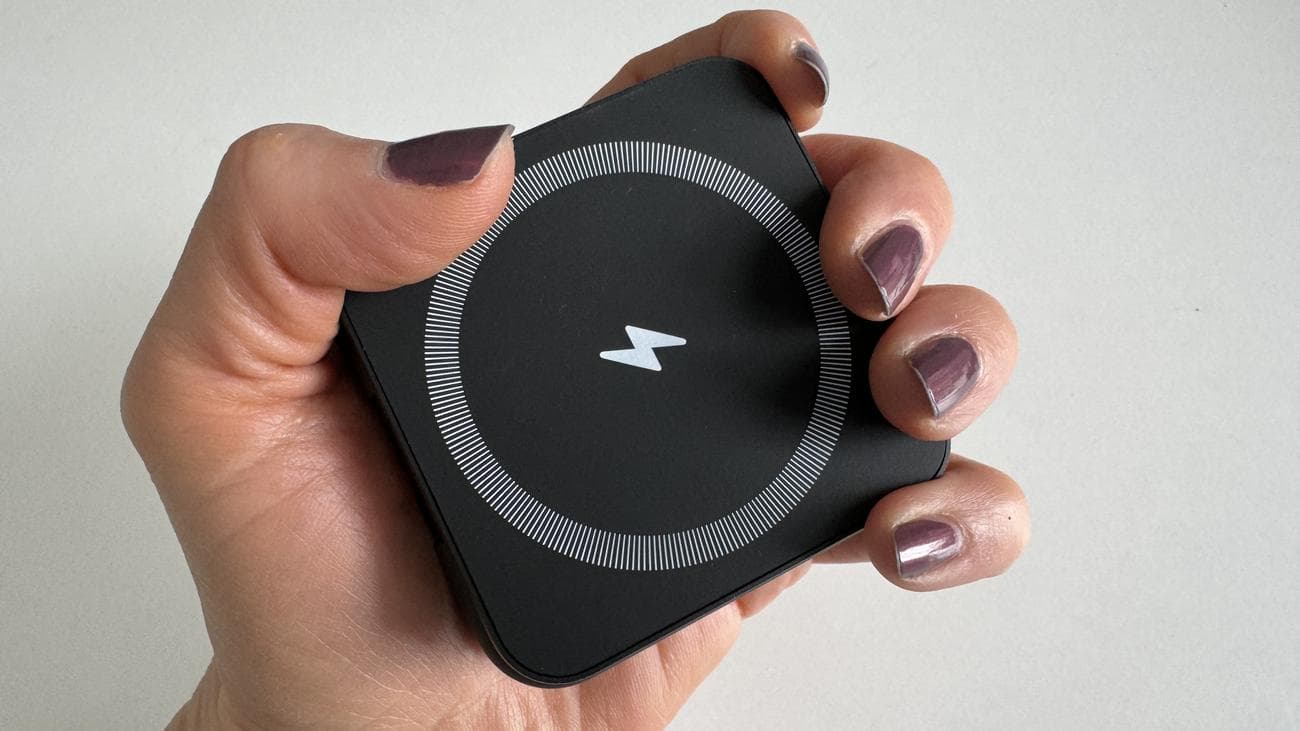 Αναδιπλούμενος μαγνητικός φορτιστής Ku Xiu 3 σε 1