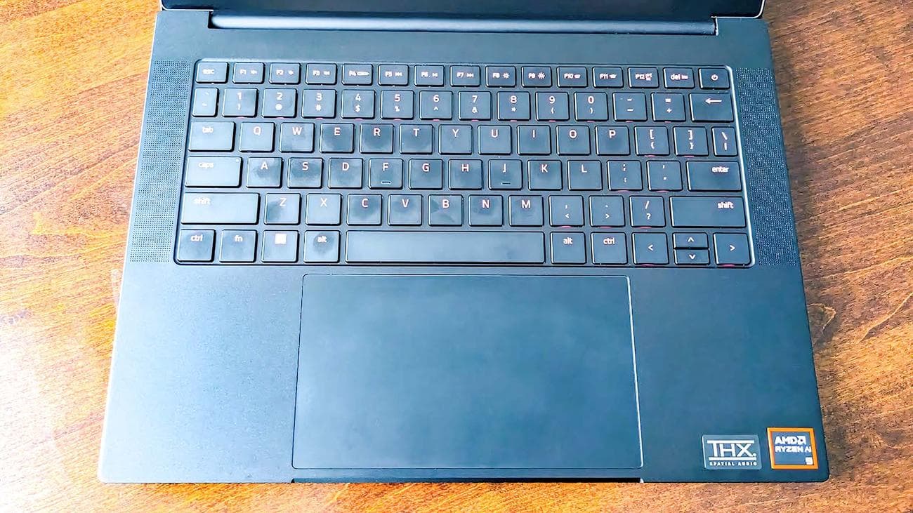 Razer Blade 14 (2024) keyboard and touchpad.