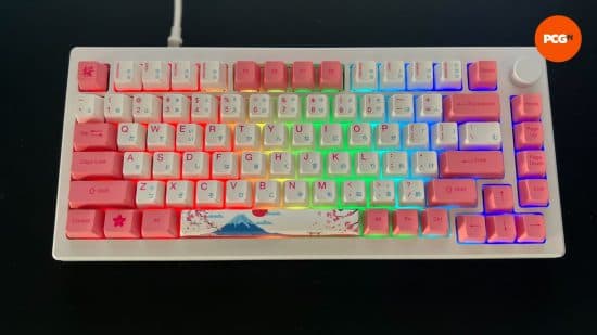 Άποψη από πάνω προς τα κάτω του Akko MOD007B