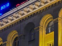 Galaxy S24 Ultra low-light samples: 10x - f/3.4, ISO 2500, 1/33s - Samsung Galaxy S24 Ultra vs. Samsung Galaxy S23 Ultra