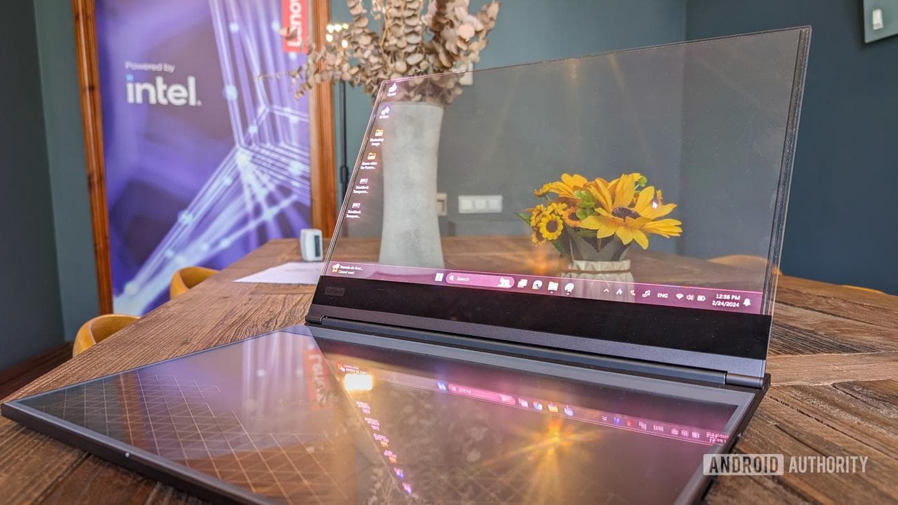 lenovo thinkbook transparent display laptop 08