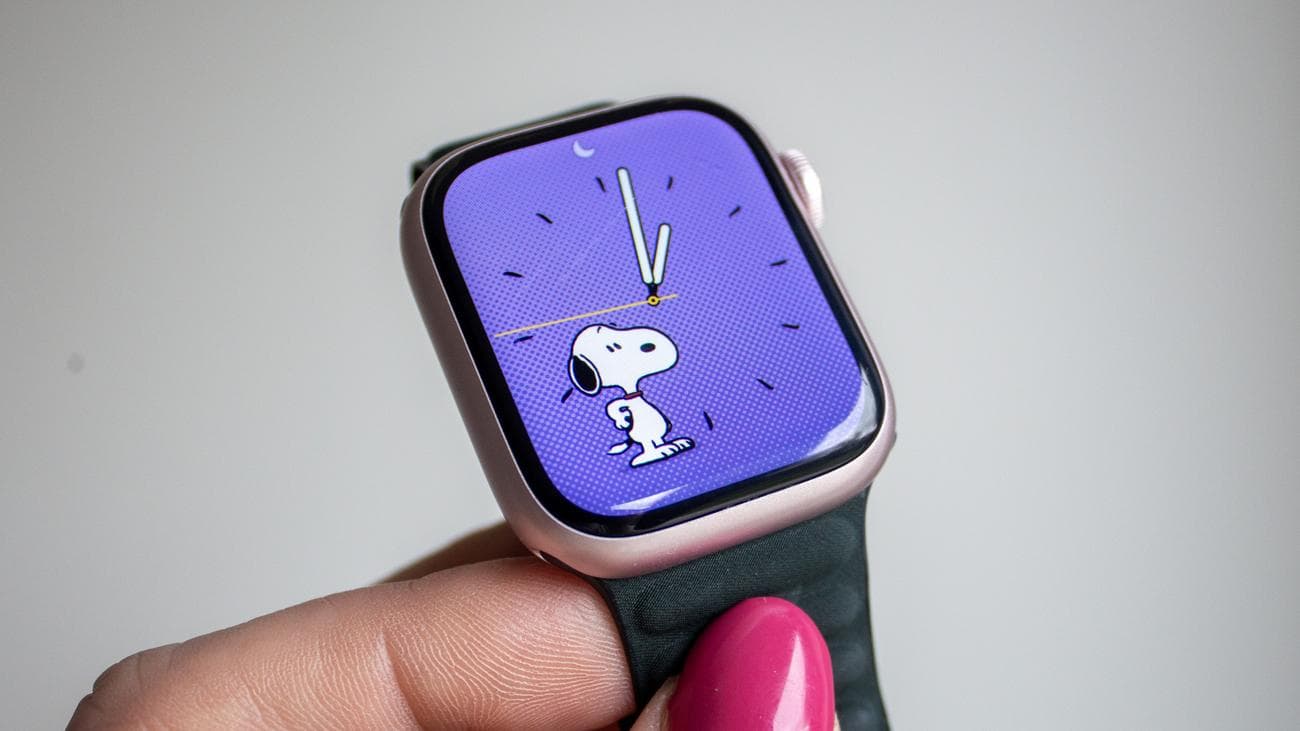 Apple Watch Series 9 με Snoopy