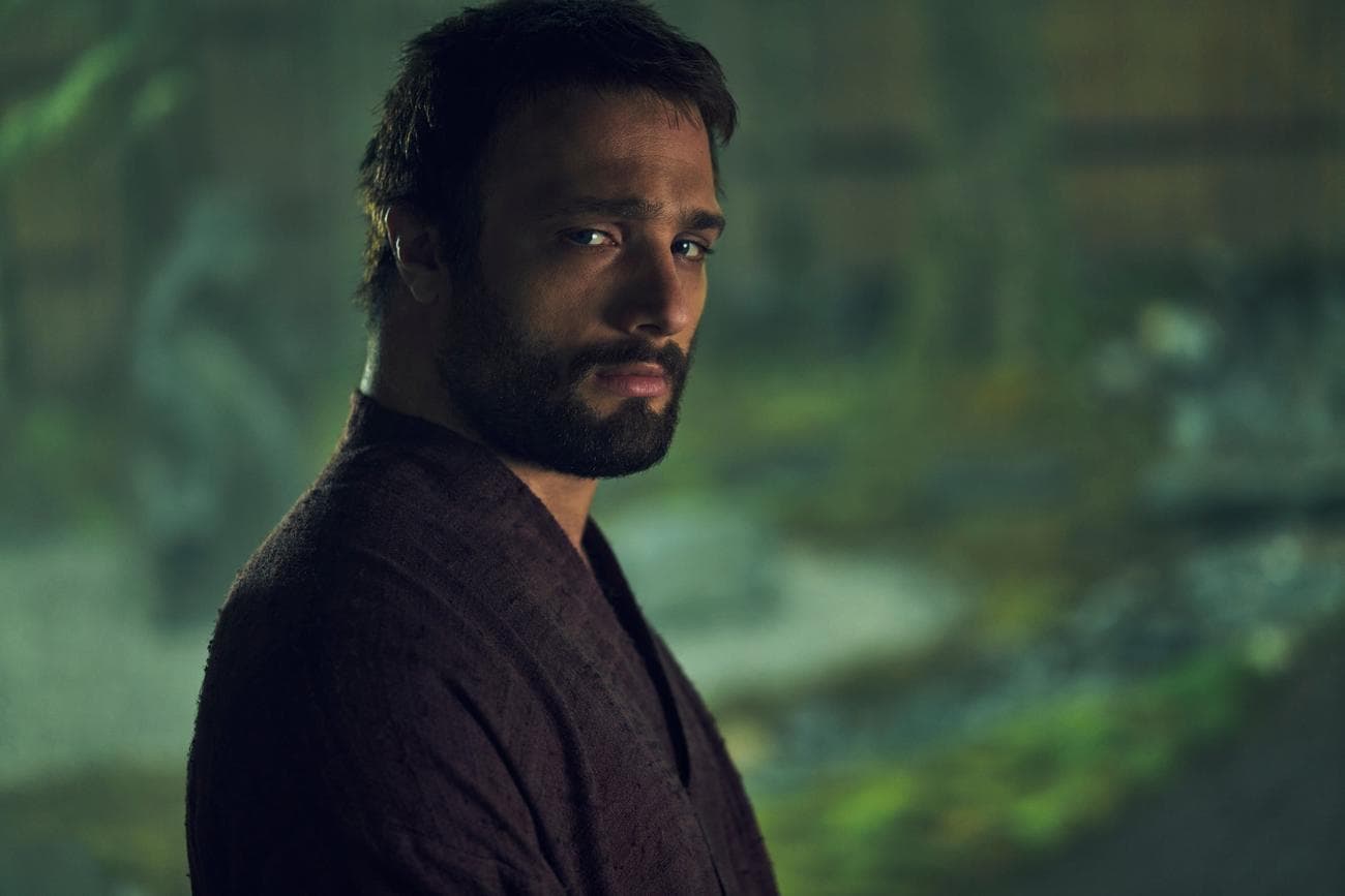 Cosmo Jarvis as John Blackthorne.  CR: Kurt Iswarienko/FX