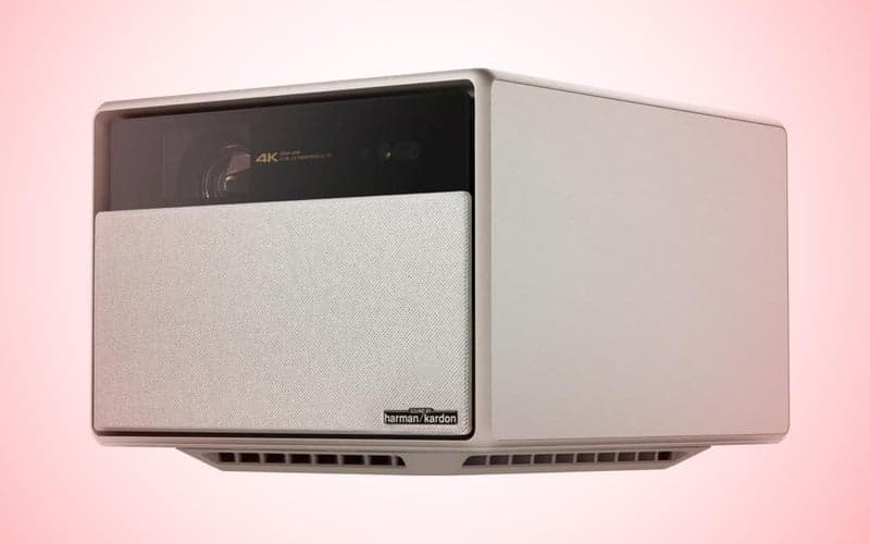 Προβολέας XGIMI Horizon σε απλό φόντο