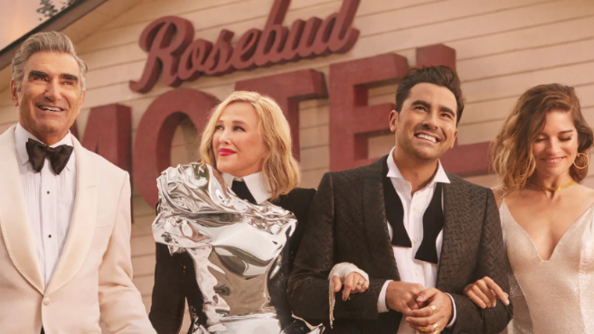 Ηθοποιός του Schitt's Creek πάει στην τέταρτη σεζόν του Only Murders In the Building