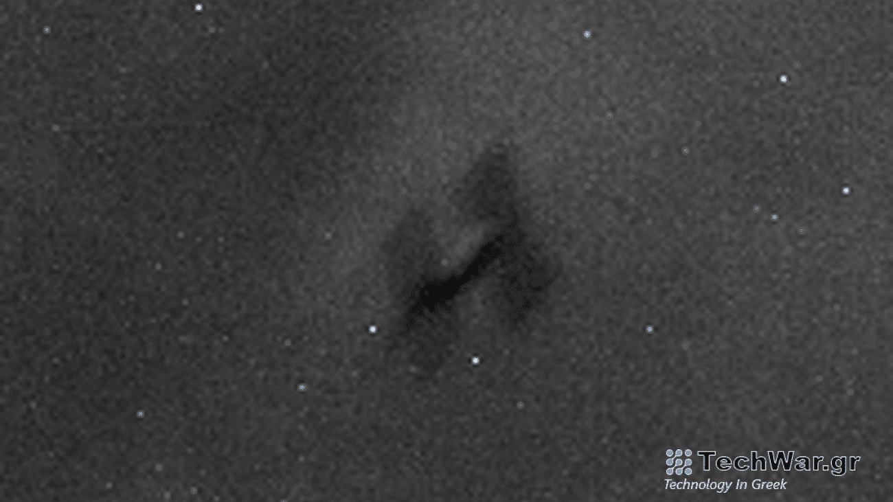 Satellite image of ERS-2 deorbiting in Earth's atmosphere
