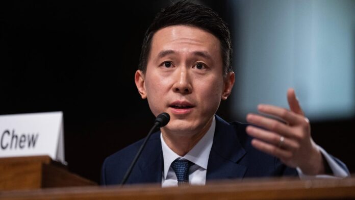 Ο Διευθύνων Σύμβουλος της TikTok αντιμετωπίζει τον Tom Cotton Ο Διευθύνων Σύμβουλος της TikTok αντιμετωπίζει τον Tom Cotton