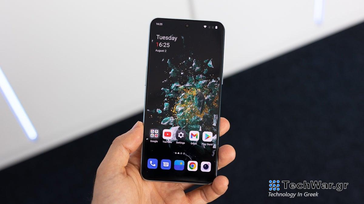 Το αγέραστο OnePlus 10T είναι ίσως το καλύτερο οικονομικό τηλέφωνο αυτή τη στιγμή σε αυτή την τρελά χαμηλή τιμή