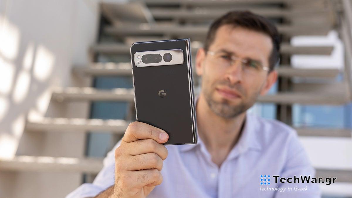 Το πρωτότυπο "Jumbojack" της Google βγαίνει προς πώληση, μεταφέροντάς μας πίσω στις ρίζες του Pixel Fold