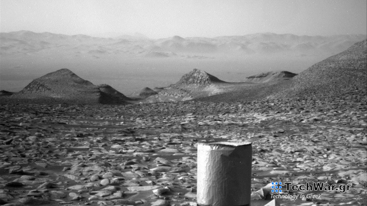 Το ρόβερ της NASA αναζητά καταιγίδες σκόνης πάνω από τα φαράγγια του Άρη
