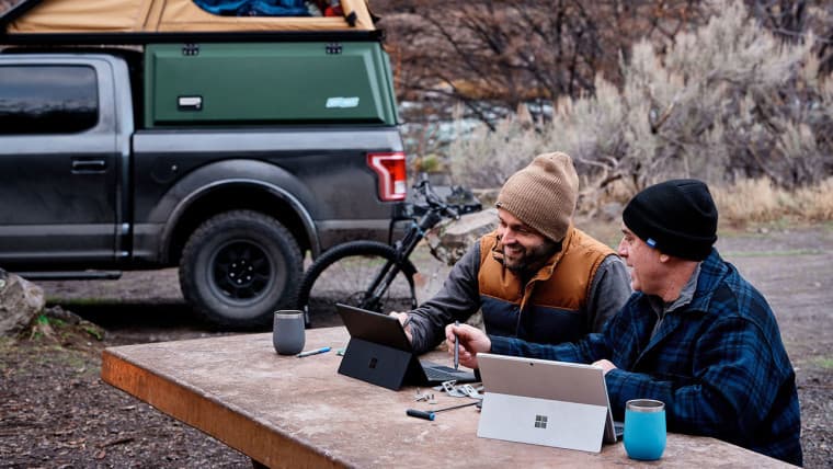 Το Surface Pro 7 Plus και το Laptop Studio αποκτούν αυτόματη αντιστοίχιση Slim Pen σε νέο υλικολογισμικό