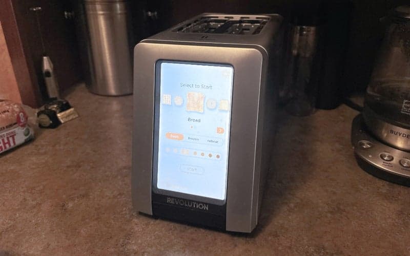 Revolution Go Toaster
