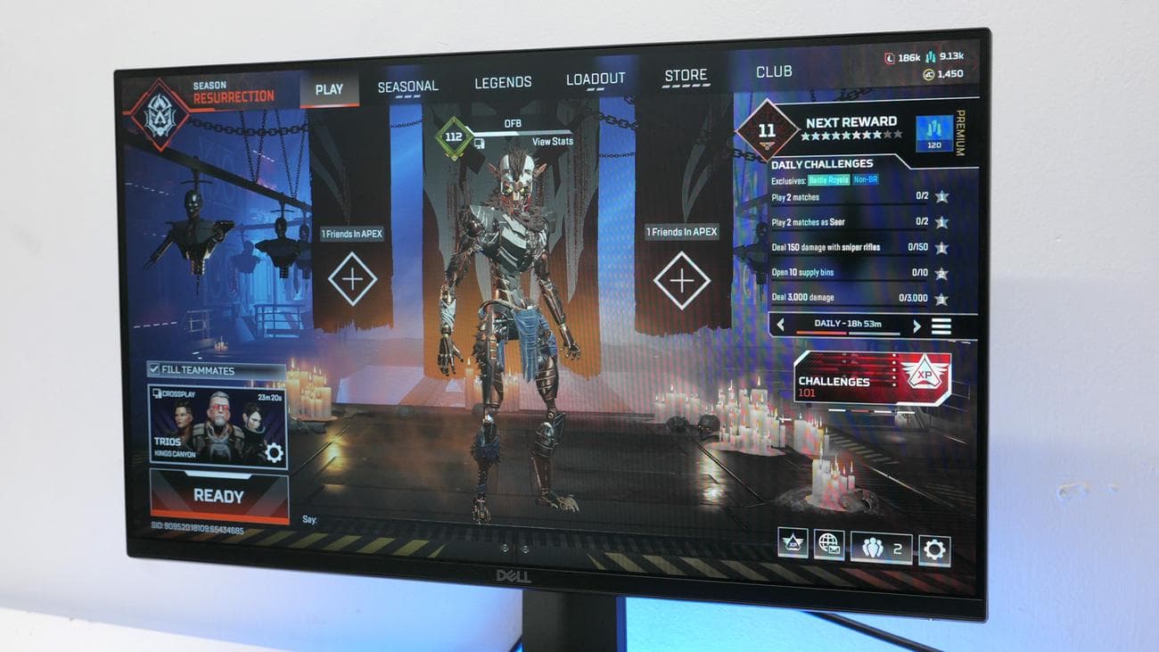 Εικόνα ανασκόπησης της Dell G252H που δείχνει την οθόνη να χρησιμοποιείται για παιχνίδια.