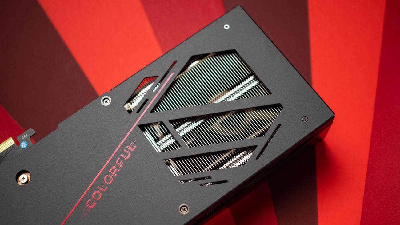 Πολύχρωμη κριτική RTX 4070 Super NB EX 12GB-V