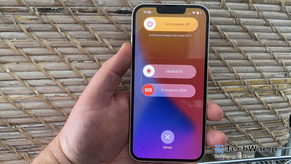 iPhone 13 emergency sos screen