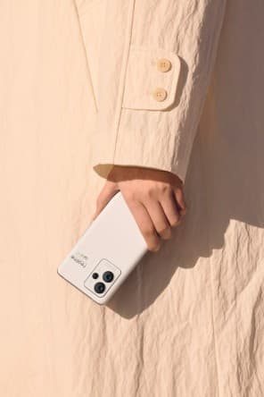 Επίσημες εικόνες teaser του Realme GT 6