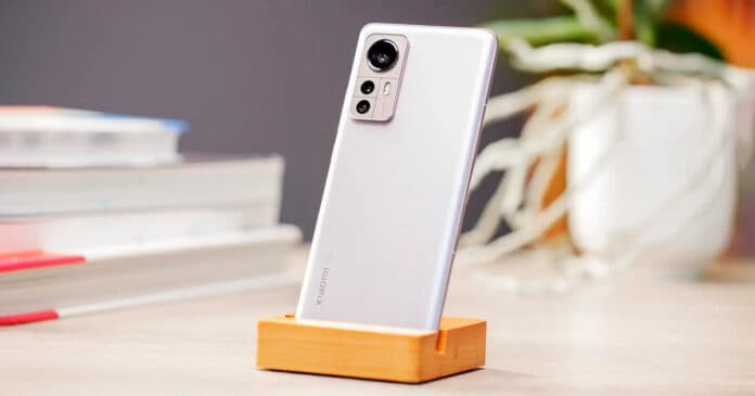 Xiaomi 12 vo verzii pre Európu je konečne tu: Ihneď v predaji